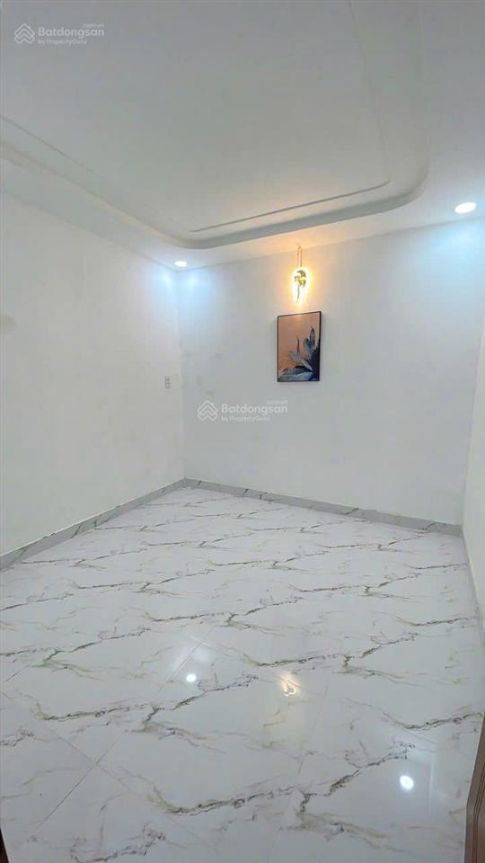 Bán nhà mới xây, đất full thổ cư hoàn công đầy đủ, vào ở ngay, hồ văn long  bình tân