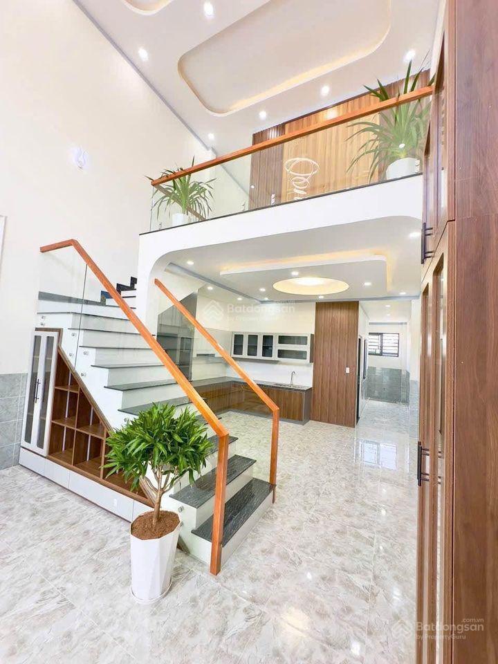 Chỉ 1 căn cuối nhà mới 100% giá chỉ 1.69 tỷ ngay trường tiểu học kim đồng, bhhb, quận bình tân, hcm