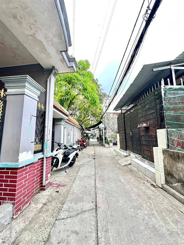 Bán lô đất dt lớn 65m2 ngay ubnd p.tân tạochợ bà homtỉnh lộ 10,shr hỗ trợ vay bank, xây dựng ngay