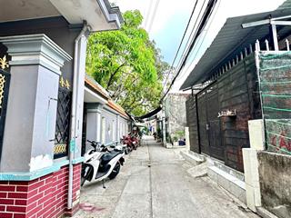 Chính chủ bán lô đất full thổ cư ngay chợ bà hom cũ, bình tân, sổ hồng riêng vay bank,xây dựng ngay