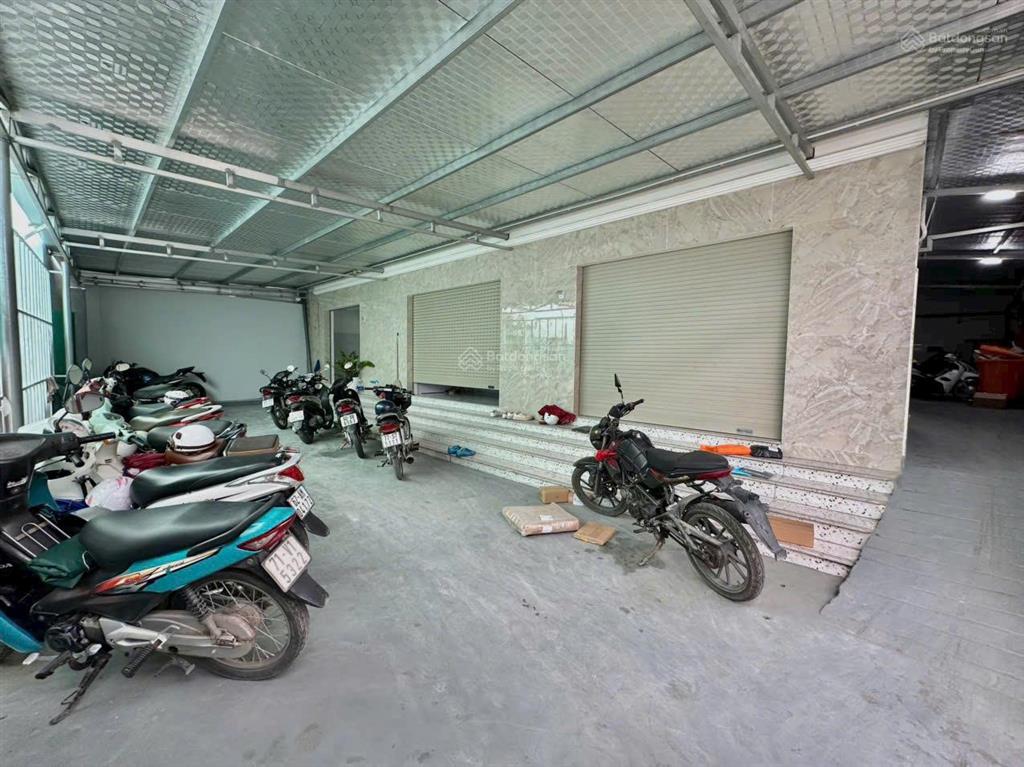 Bán tòa chdv 6 tầng full nội thất dòng tiền 190tr/th,ngay liên khu 45chợ bình thành kdc vĩnh lộc