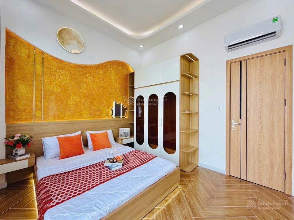 Bán nhà 2 tầng ngay tân hòa đông  giáp tân phú, 54m2, hxh 6m thông, giá chỉ nhỉnh 4 tỷ