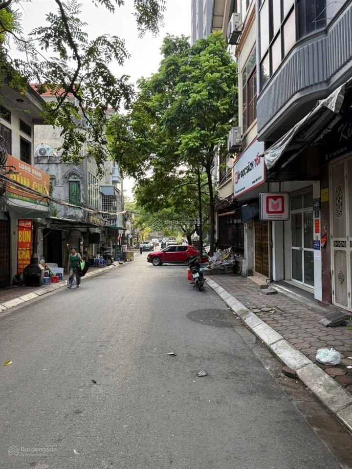 Bán nhà tập thể tầng 1  chỉ sử dụng tầng 1, không xây lên được, ngõ 165, thái hà, láng, hà nội