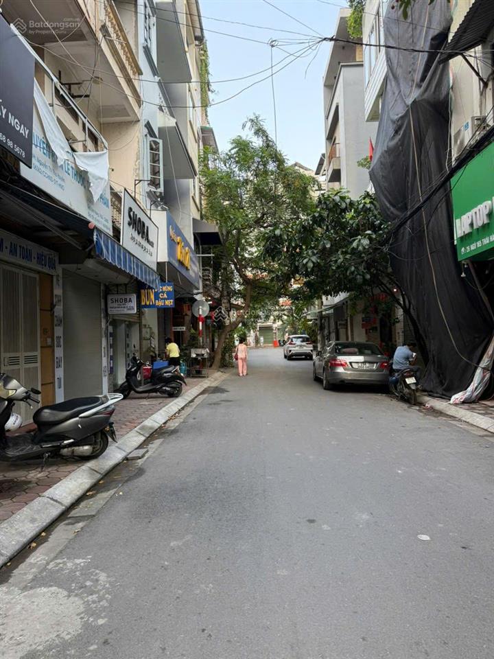 Bán nhà tập thể tầng 1  chỉ sử dụng tầng 1, không xây lên được, ngõ 165, thái hà, láng, hà nội