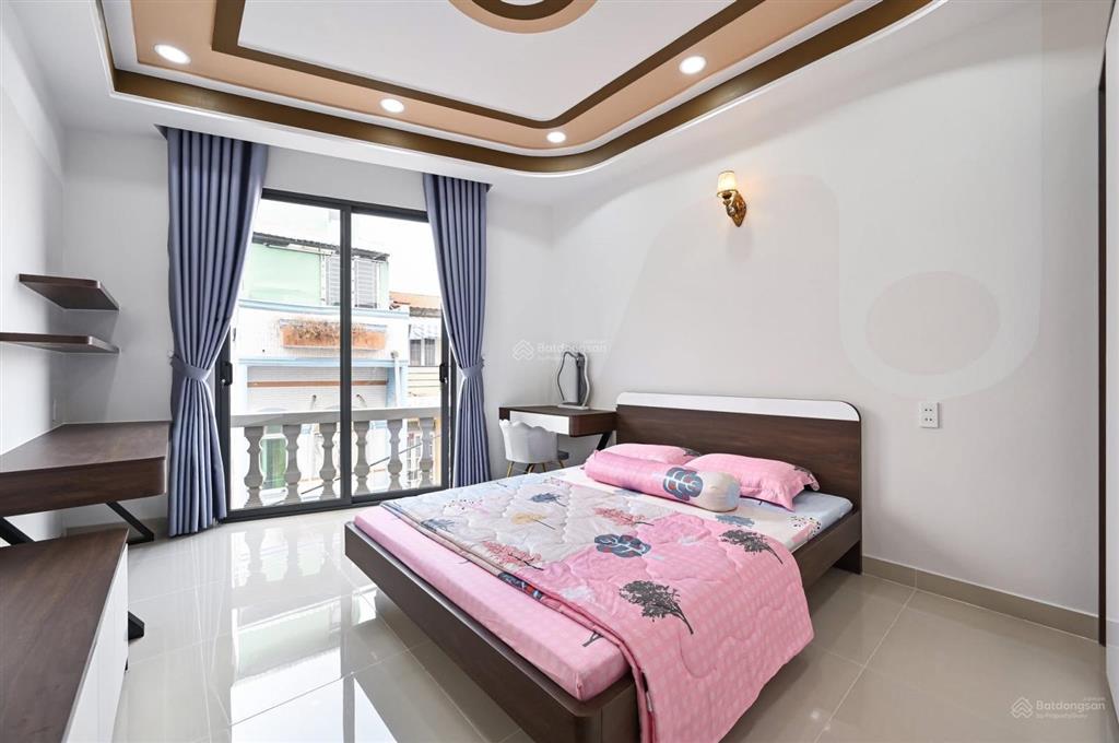 Lên sóng cặp nhà mới 5pn ngay trung tâm quang trung p10 gv