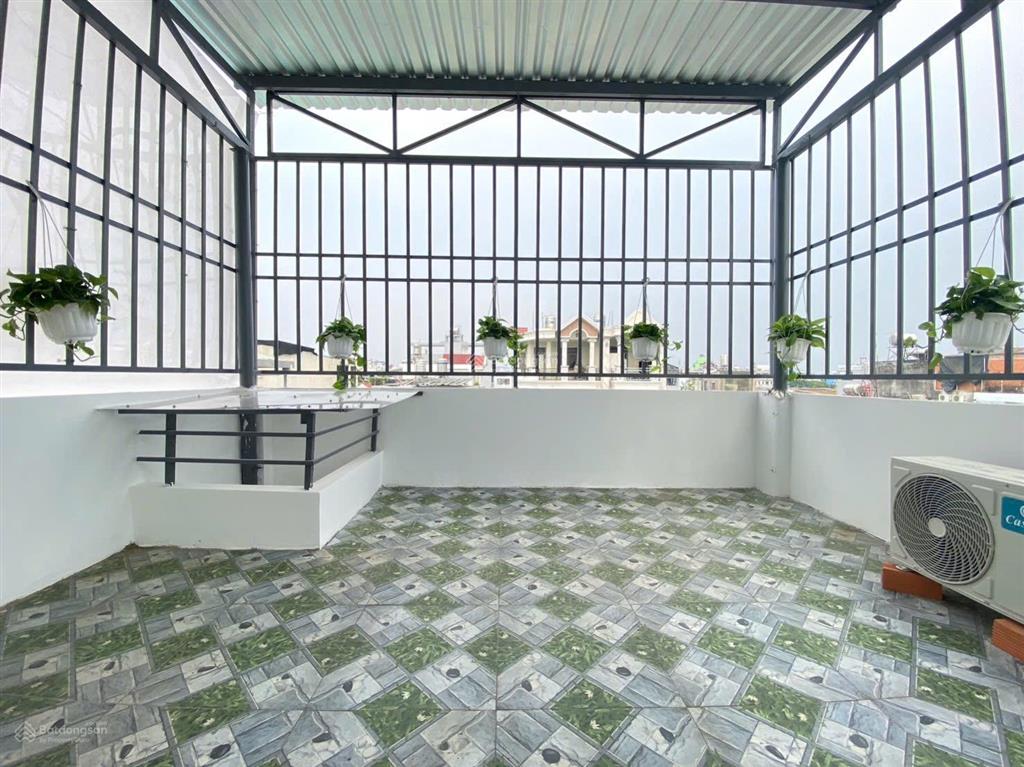 Lên sóng căn nhà 3 lầu full nội thất ngay ngã tư quang trung phan huy ích