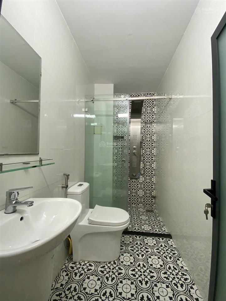 Lên sóng căn nhà 3 lầu full nội thất ngay ngã tư quang trung phan huy ích