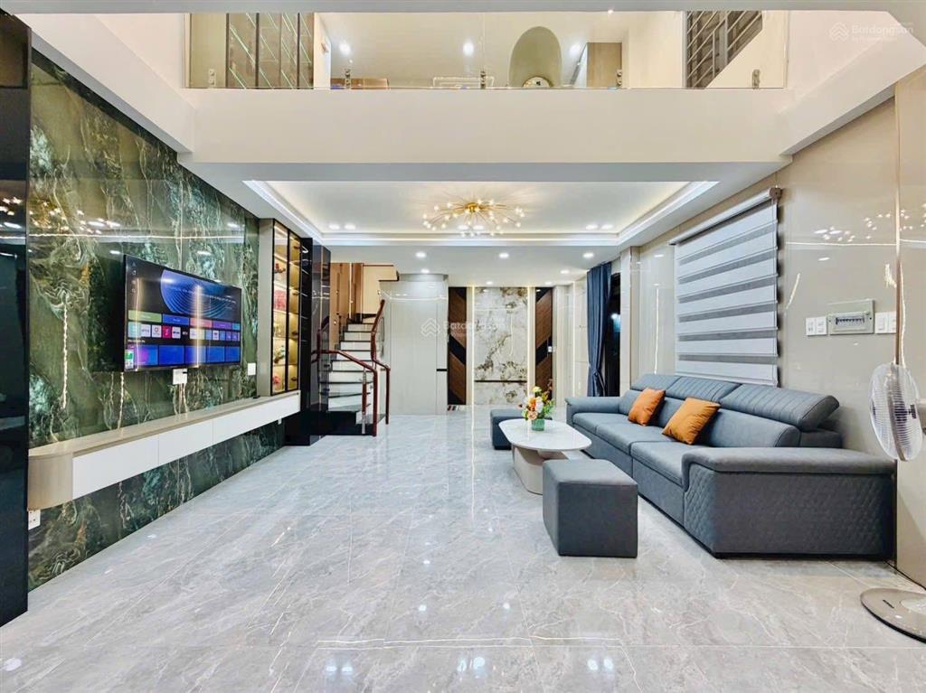 Lên sóng căn 2 mt hẻm xe tải thông p16 gò vấp