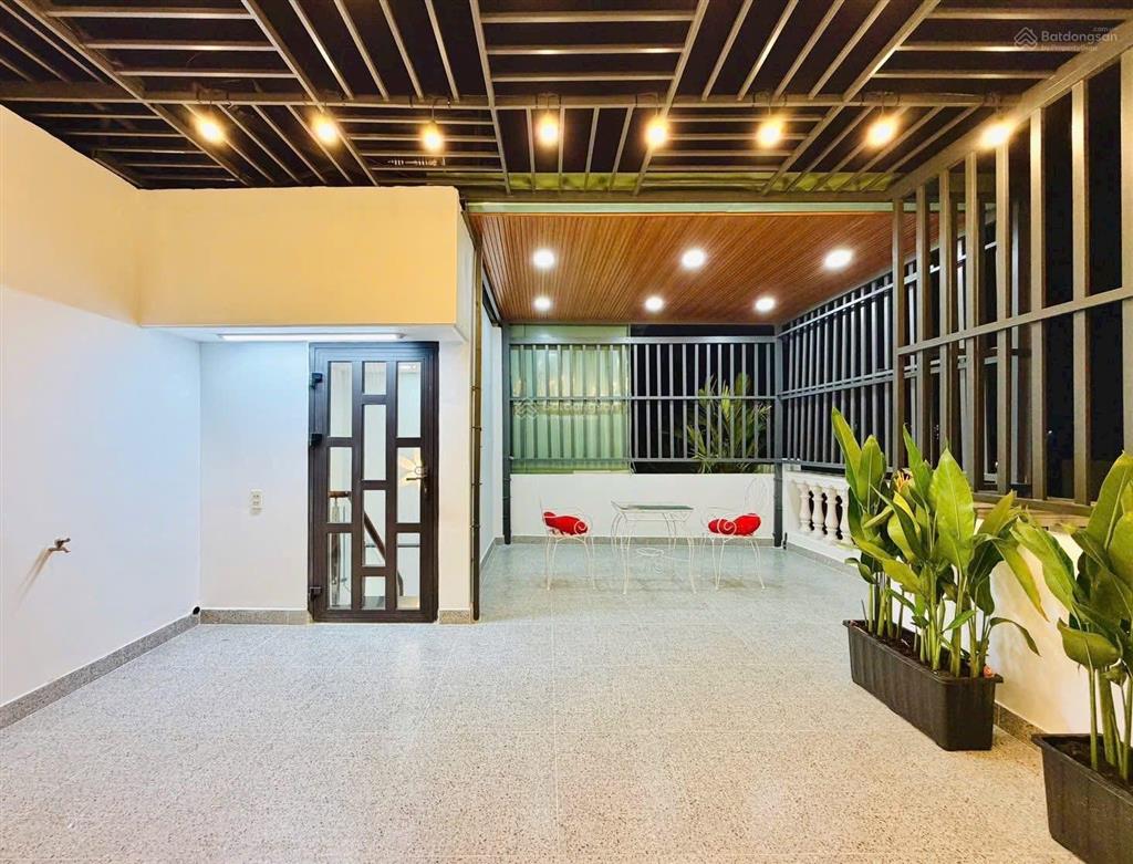 Lên sóng căn 2 mt hẻm xe tải thông p16 gò vấp