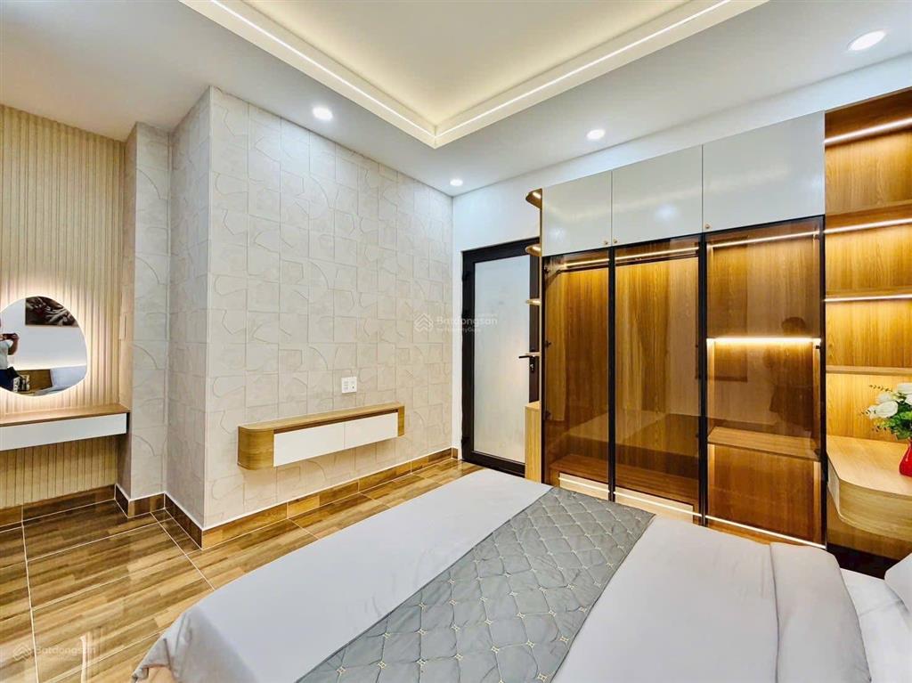 Lên sóng căn 2 mt hẻm xe tải thông p16 gò vấp