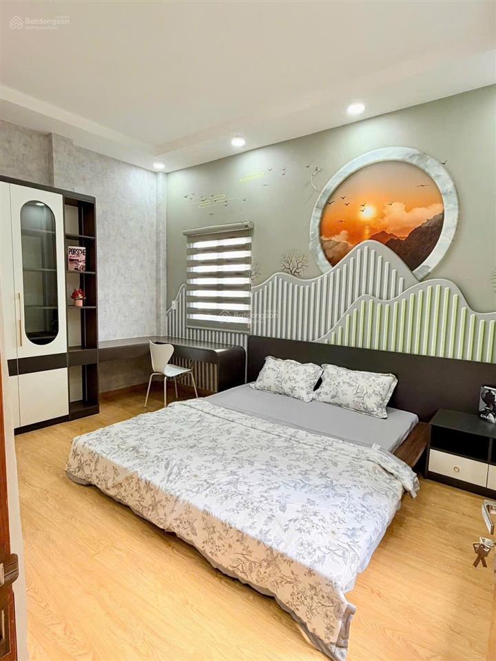 Lên sóng căn nhà góc 2 mt hẻm 8m đúc 1 lầu 3pn full nt