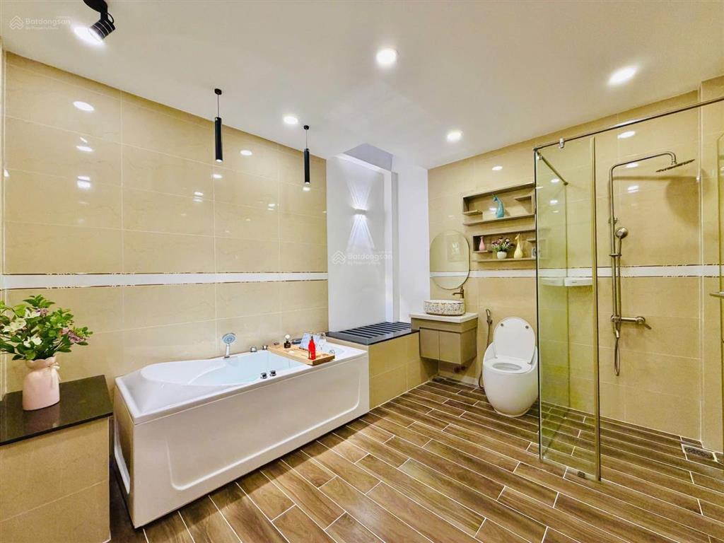 Lên sóng căn nhà hẻm xe hơi đúc 3 tấm full nội thất ngay trung tâm p11