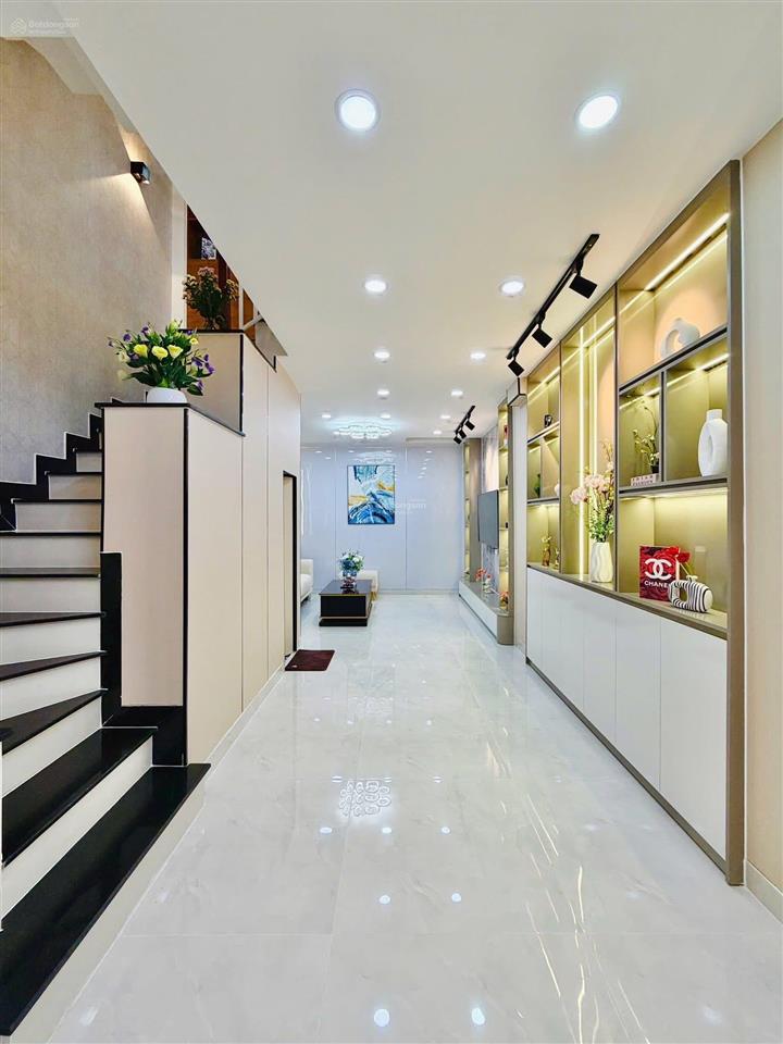 Lên sóng căn nhà hẻm xe hơi đúc 3 tấm full nội thất ngay trung tâm p11