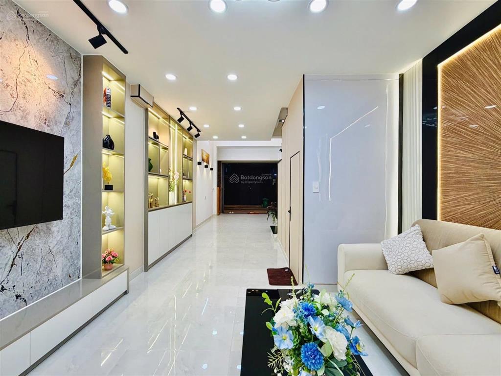 Lên sóng căn nhà hẻm xe hơi đúc 3 tấm full nội thất ngay trung tâm p11