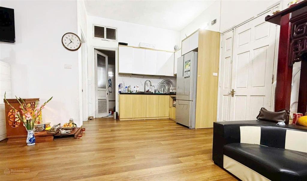 Giảm sốc còn 1,95 tỷ chinh chủ cần bán căn hộ chung cư thông tấn, trịnh văn bô dt 52m2, 2pn, 1wc