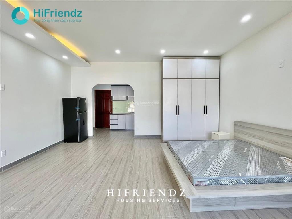 Studio ngay đường 3 tháng 2, q10  full nội thất  giá 4trx
