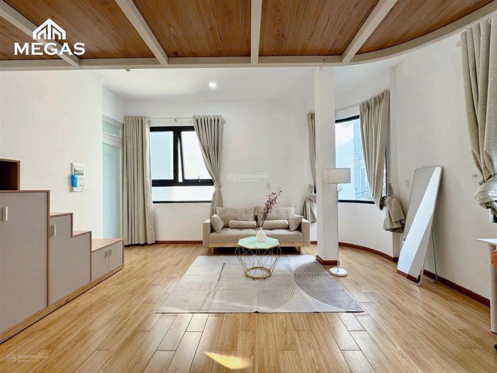 Duplex siêu rộng mới, full nội thất ngay nguyễn tri phương, q5  chốt nhanh giảm giá thêm