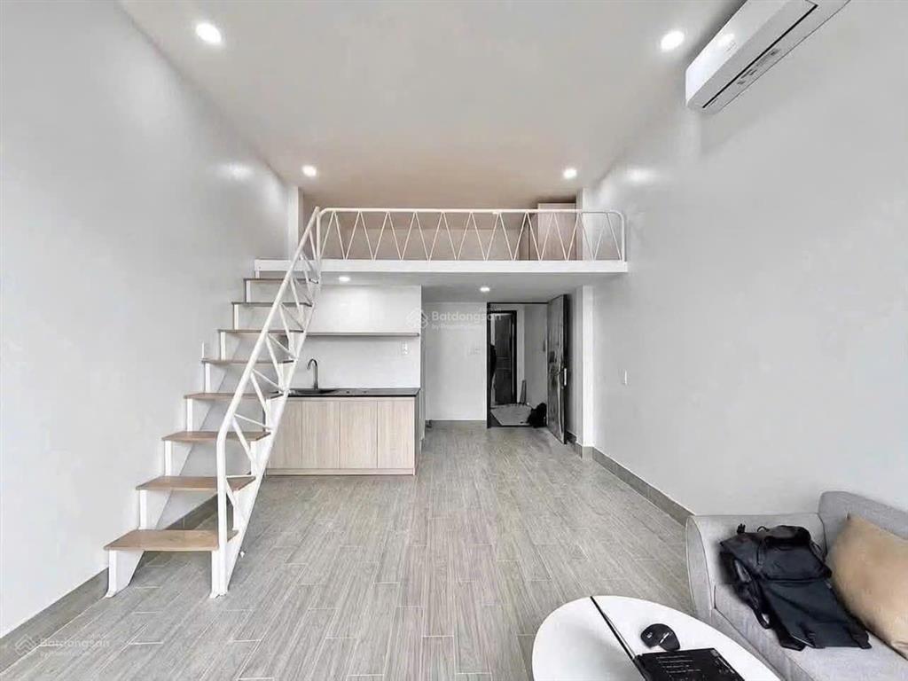 Cho thuê nhà trọ 4,7 triệu, 40m2 ở nguyễn văn cừ, p 2, q5, hcm đẹp xuất sắc