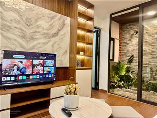 Chính chủ bán ccmn 2 ngủ + 2 wc thái thịnh. dt 70m2. đầy đủ pccc. giá 42tr/1m