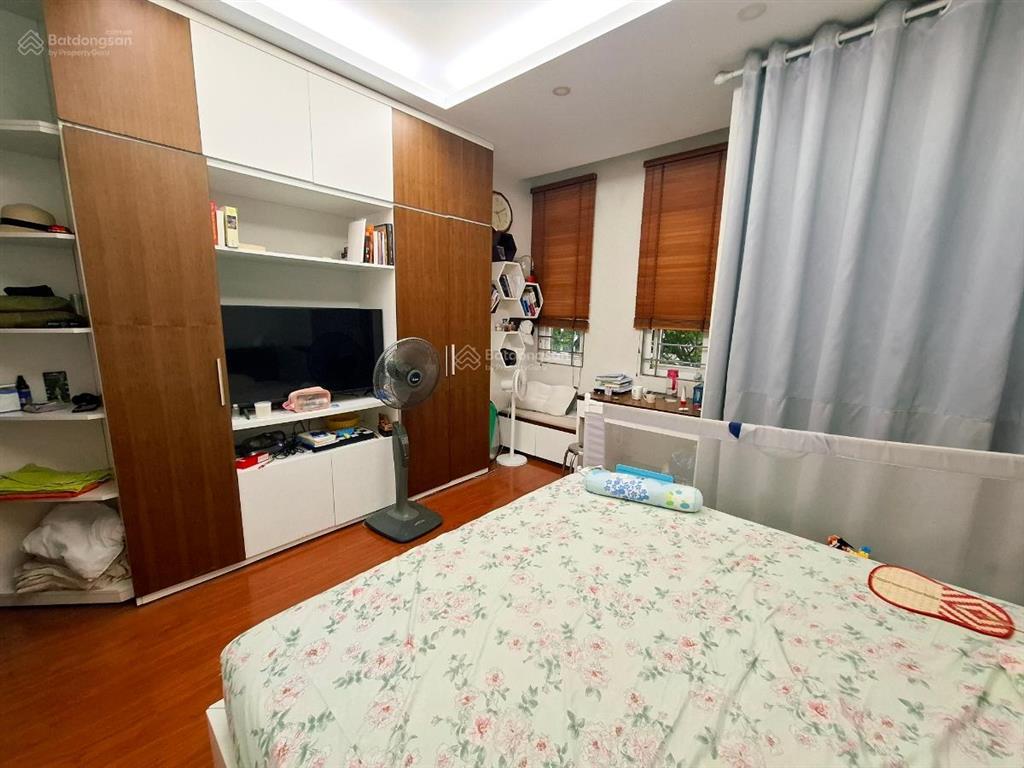 Bán nhà kim ngưu  ngõ thông  ô tô vào nhà  dt 40m2  mt 5m x 5 tầng. giá 9,8 tỷ.