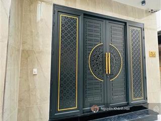 Nhà đẹp kim ngưu  ngõ thông  ô tô đỗ cửa  lô góc  thang máy. dt 55m2. giá 15 tỷ.