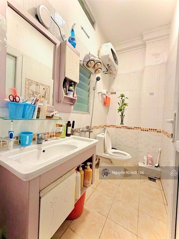 Nhà đẹp dân xây p bạch mai  ngõ thông  ô tô đỗ cửa. 37m2 x 5 tầng. giá 9,5 tỷ.