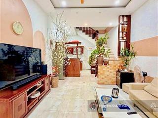 Nhà đẹp dân xây p bạch mai  ngõ thông  ô tô đỗ cửa. 37m2 x 5 tầng. giá 9,5 tỷ.