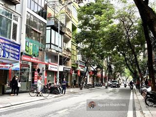 Lô góc  phân lô p lò đúc  cảm hội  vỉa hè  ngõ thông ô tô tránh. 50m2. giá 14 tỷ.