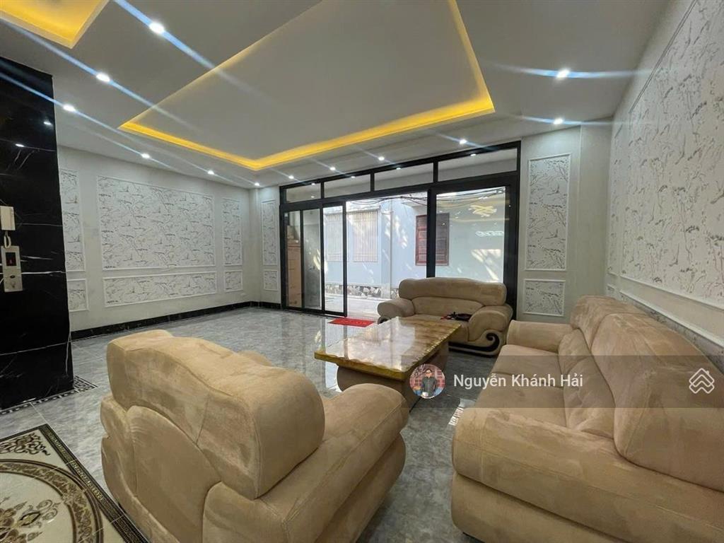 Bán nhà ngõ thông phong  tôn đức thắng. dt 55m2  ngõ thông 5m ra ô tô. giá 12,9 tỷ.