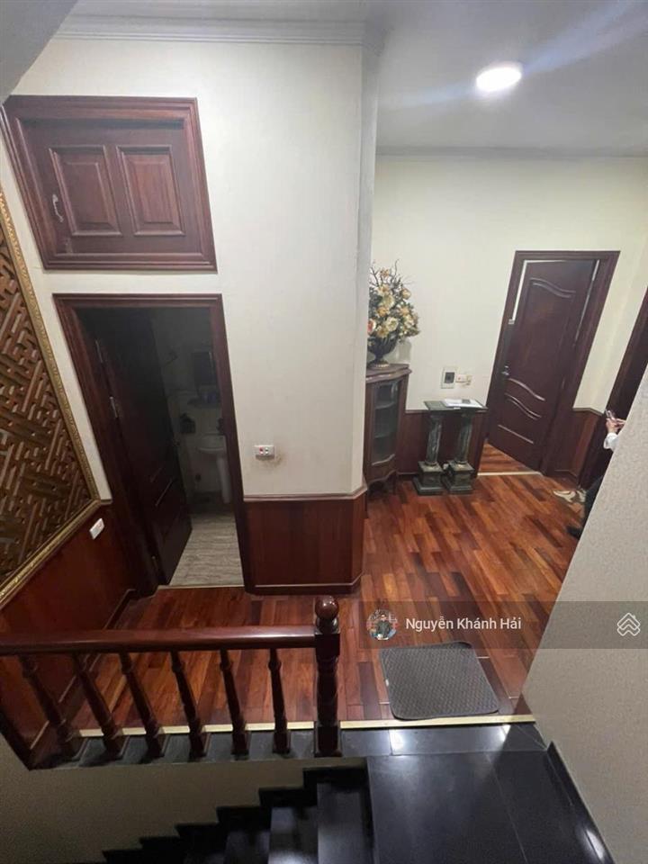 Bán ( gấp ) nhà hào nam  ngõ thông ô tô đỗ cửa. dt 58m2  mt 7m x 6 tầng. giá 13,3 tỷ.