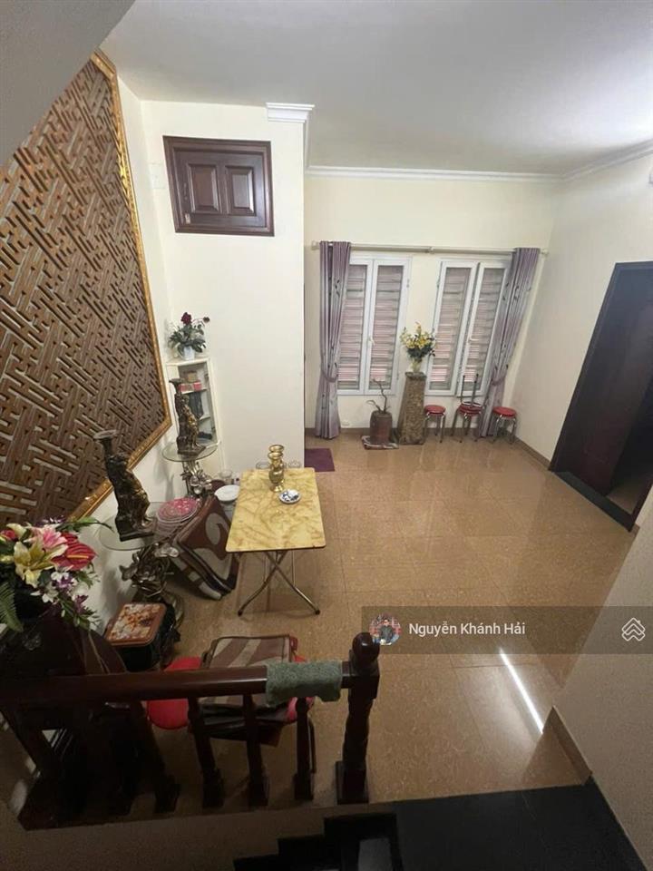 Bán ( gấp ) nhà hào nam  ngõ thông ô tô đỗ cửa. dt 58m2  mt 7m x 6 tầng. giá 13,3 tỷ.