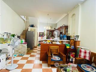 Bán nhà p chùa bộc  ngõ thông  kinh doanh. dt 40m2 x 6 tầng  ô chờ thang máy. giá 9,9 tỷ.