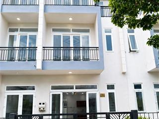 Phúc an city bán gấp nhà sổ đã hoàn công, hoàn thiện đẹp  cho thuê dòng tiền, liền kề vin hóc môn.