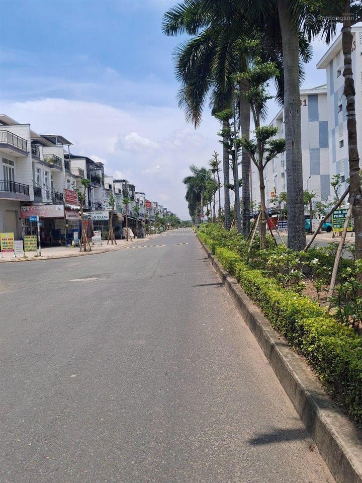 Phúc an city bán gấp nhà sổ đã hoàn công, hoàn thiện đẹp  cho thuê dòng tiền, liền kề vin hóc môn.