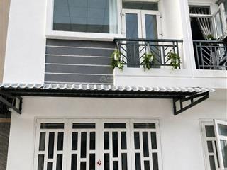 Ngộp bank bán nhà mặt tiền đường ôtô, dân cư đông, đối diện 3 tháp chung cư ori phương mai, gò hưu