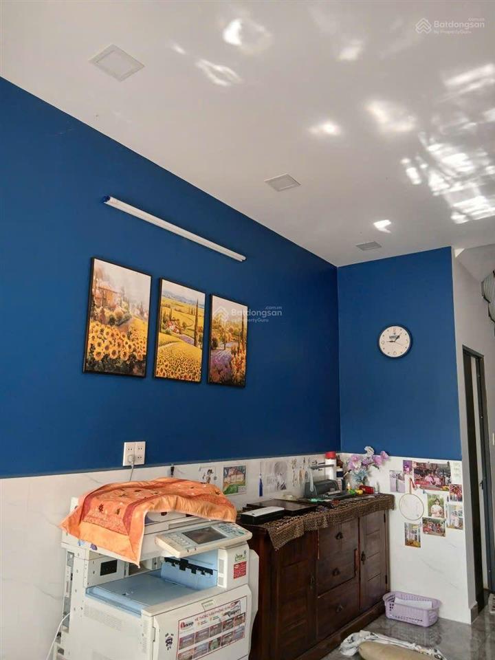 Cho thuê 10 triệu đầy đủ nội thất  khu an ninh 24/24, đậu oto thoải mái