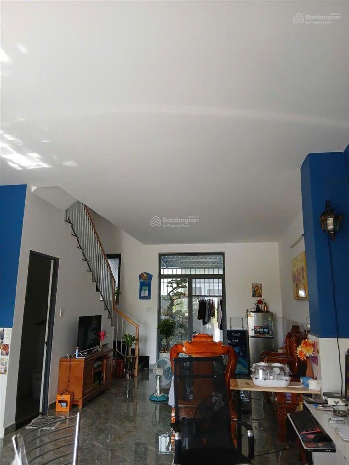 Cho thuê 10 triệu đầy đủ nội thất  khu an ninh 24/24, đậu oto thoải mái