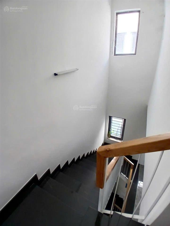Cho thuê 10 triệu đầy đủ nội thất  khu an ninh 24/24, đậu oto thoải mái
