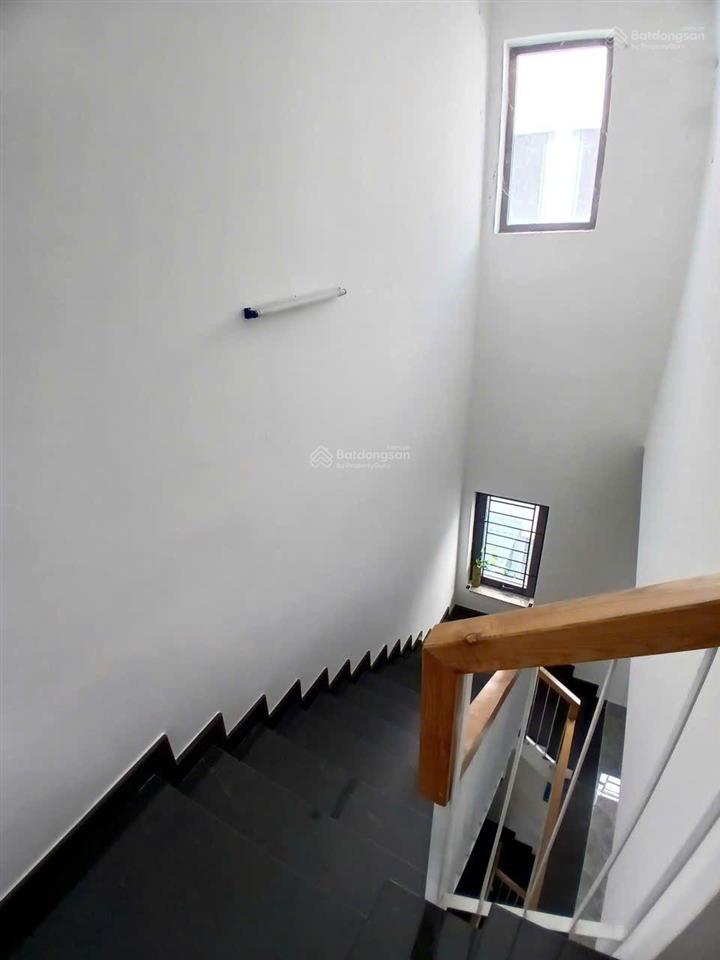 Cho thuê 10 triệu đầy đủ nội thất  khu an ninh 24/24, đậu oto thoải mái