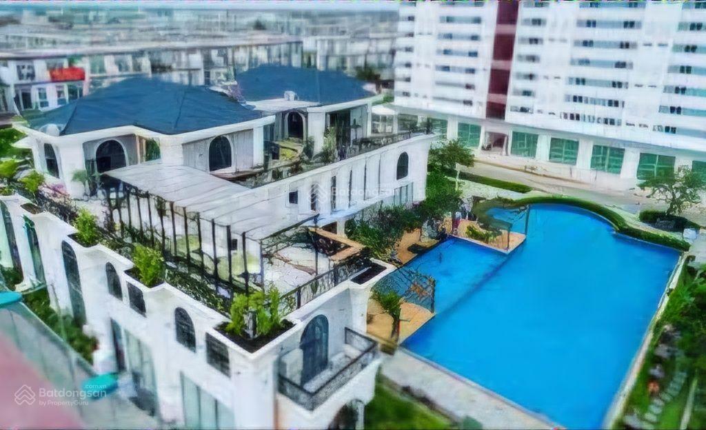 Nhà hoàn thiện đẹp thích hợp ở hoặc cho thuê, hồ bơi, sân thể thao, công viên, qua vin hóc môn 10p