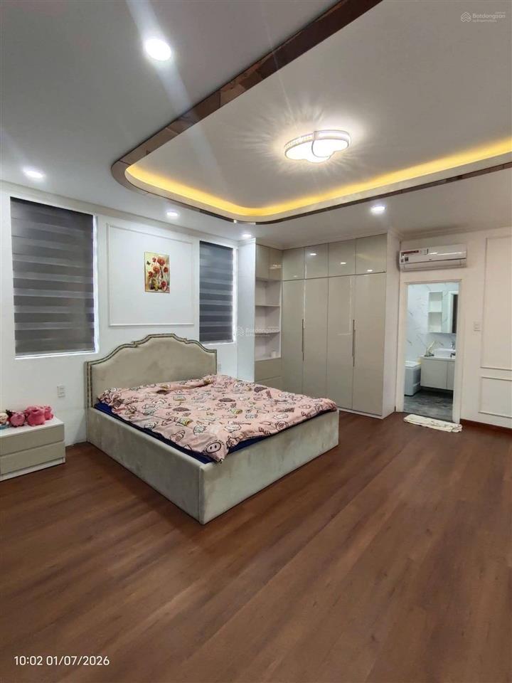 Cho thuê biệt thự full nội thất  1 trệt 2 lầu 3  4pn. khu an ninh 24/24, yên tĩnh, gần kcn