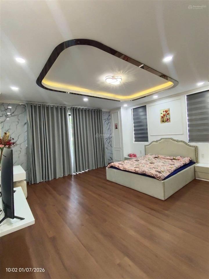 Cho thuê biệt thự full nội thất  1 trệt 2 lầu 3  4pn. khu an ninh 24/24, yên tĩnh, gần kcn