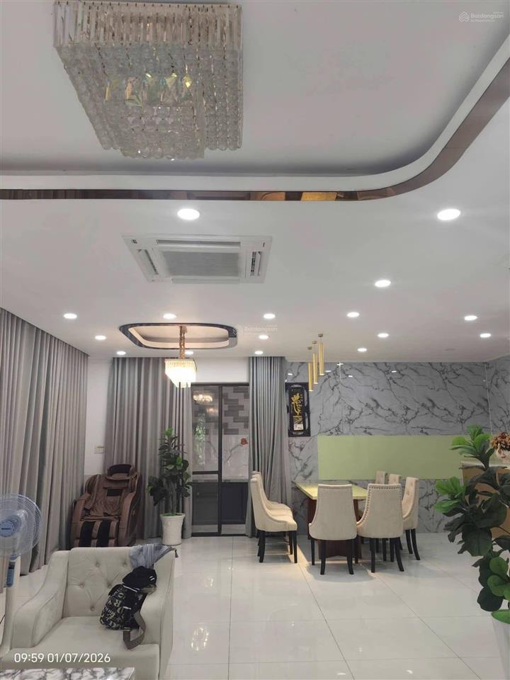 Cho thuê biệt thự full nội thất  1 trệt 2 lầu 3  4pn. khu an ninh 24/24, yên tĩnh, gần kcn