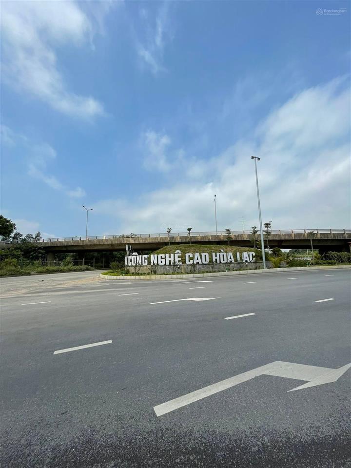 Đất vàng lõi đô thị hòa lạc,100m 2 full thổ cư, sát ql 21 a, metro 5, đhqg chỉ 2,5 tỷ