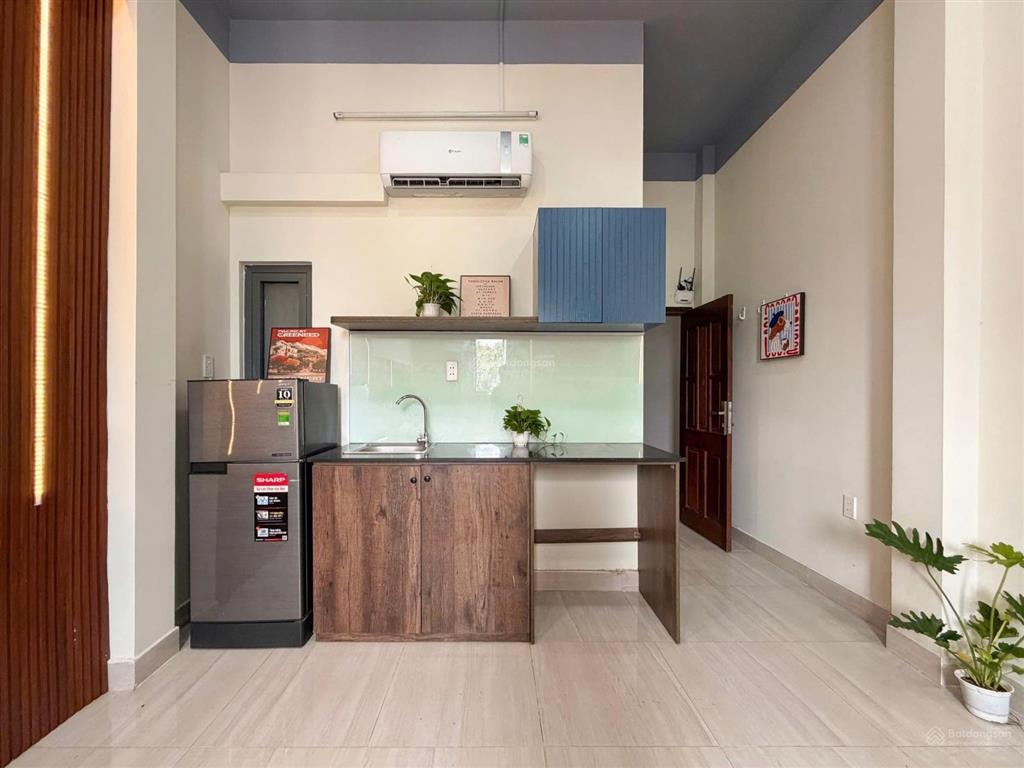 Cho thuê căn hộ studio cửa sổ q10 gần đh kinh tế ueh, đh bách khoa, đh hoa sen
