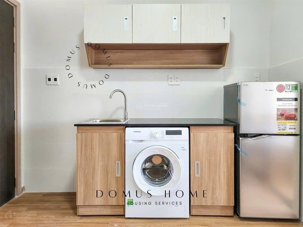 Cho thuê căn hộ 1pn ban công, máy giặt riêng q4 gần cầu kênh tẻ, cầu ông lãnh, chợ 200