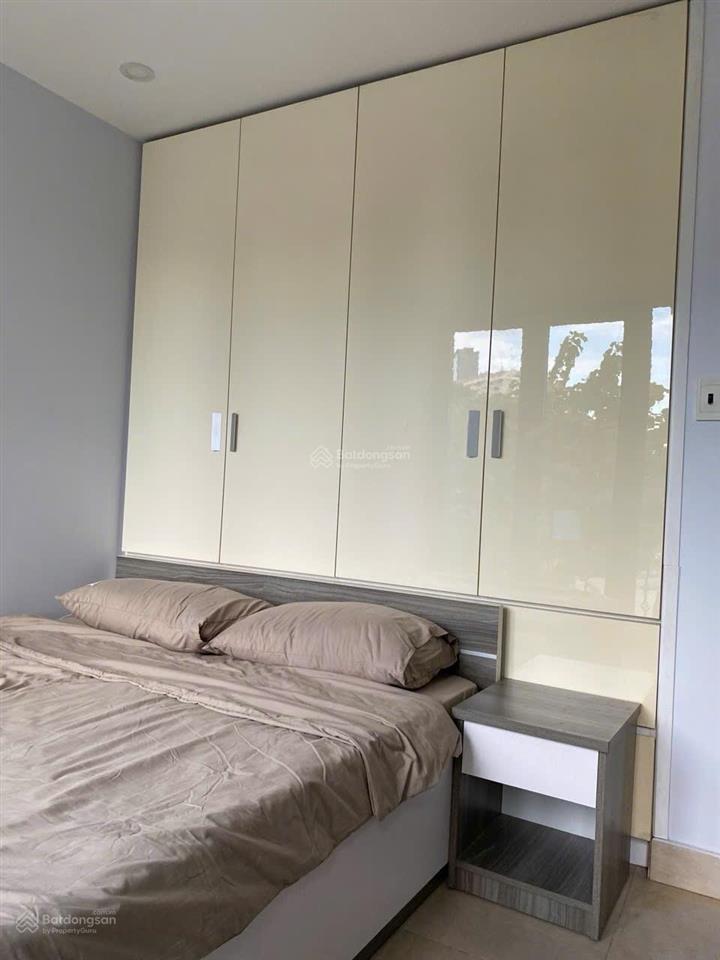 Cho thuê căn hộ studio cửa sổ lớn q1 gần cầu thị nghè, cầu ba son, dinh độc lập, nhà thờ đức bà