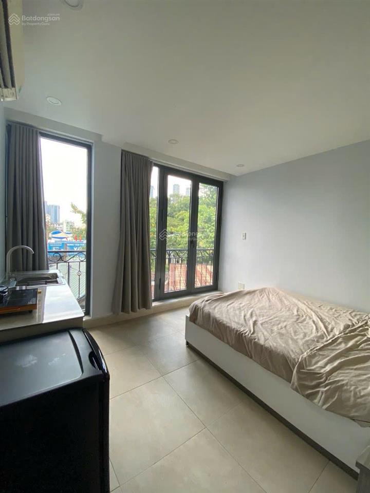 Cho thuê căn hộ studio cửa sổ lớn q1 gần cầu thị nghè, cầu ba son, dinh độc lập, nhà thờ đức bà