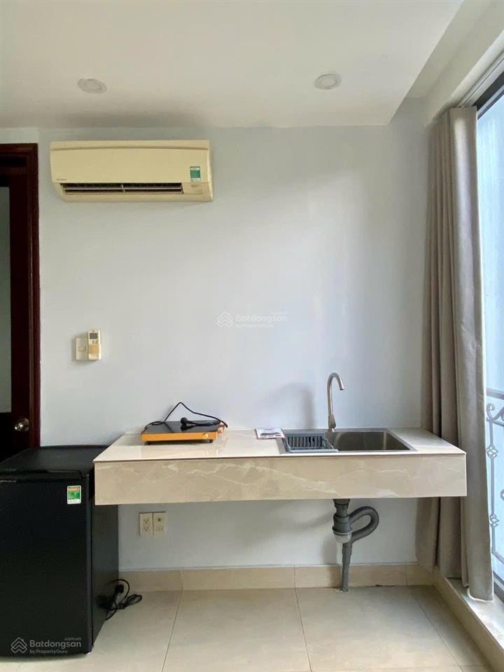 Cho thuê căn hộ studio cửa sổ lớn q1 gần cầu thị nghè, cầu ba son, dinh độc lập, nhà thờ đức bà