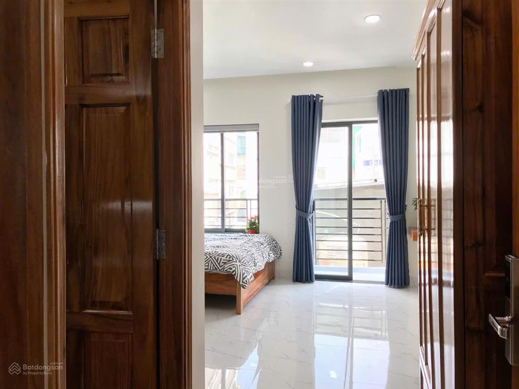 Cho thuê căn hộ studio ban công, máy giặt riêng q1 gần chợ bến thành, bùi viện, cầu ông lãnh
